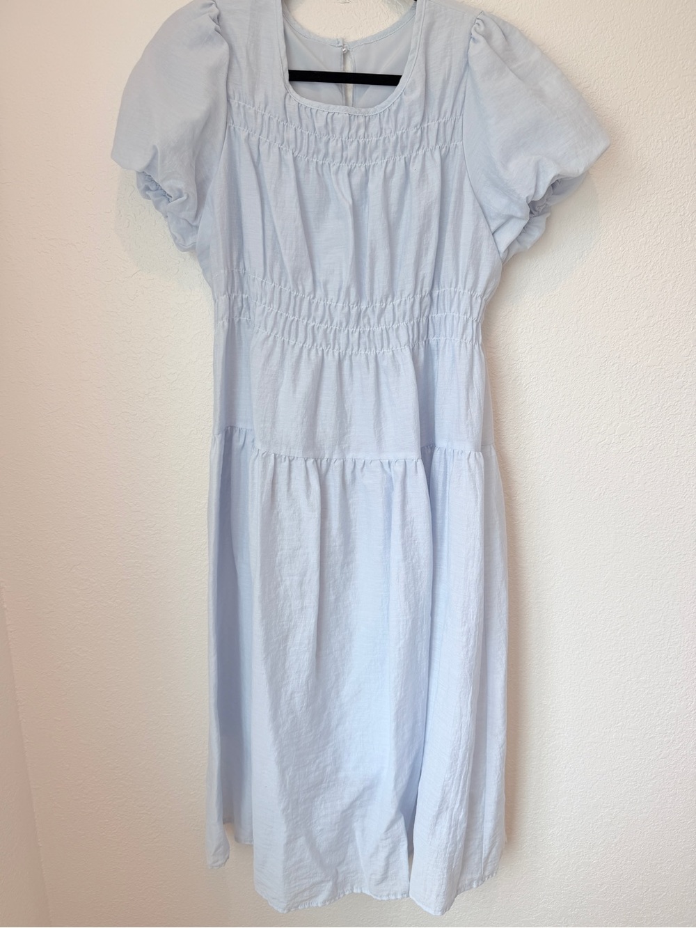 Light Blue Puff-Sleeve Midi Dress - Picture 4 of 4